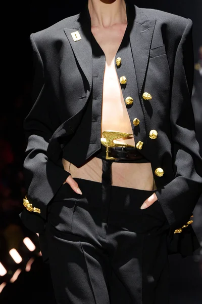 Look 76